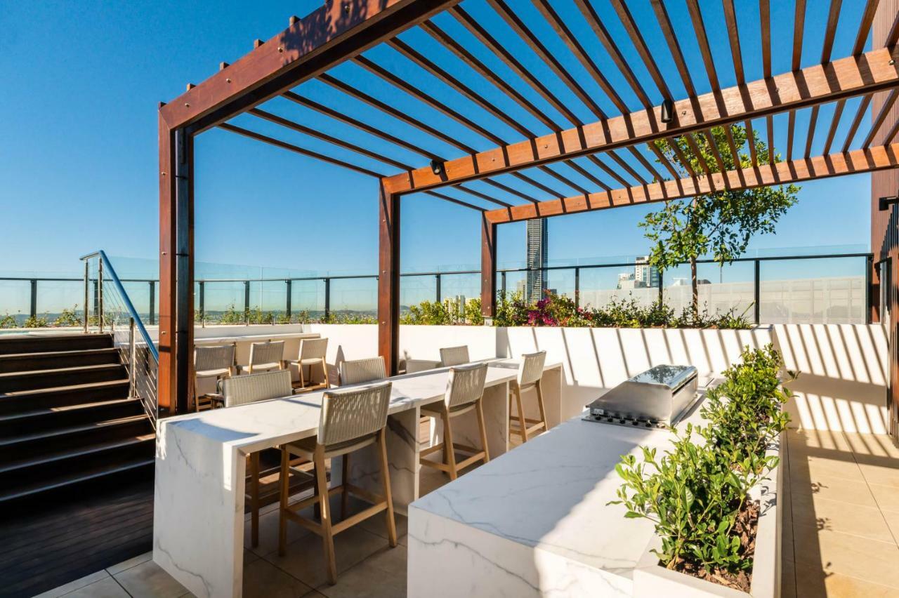 Fv By Peppers Lejlighedshotel Brisbane Eksteriør billede Rooftop terrace