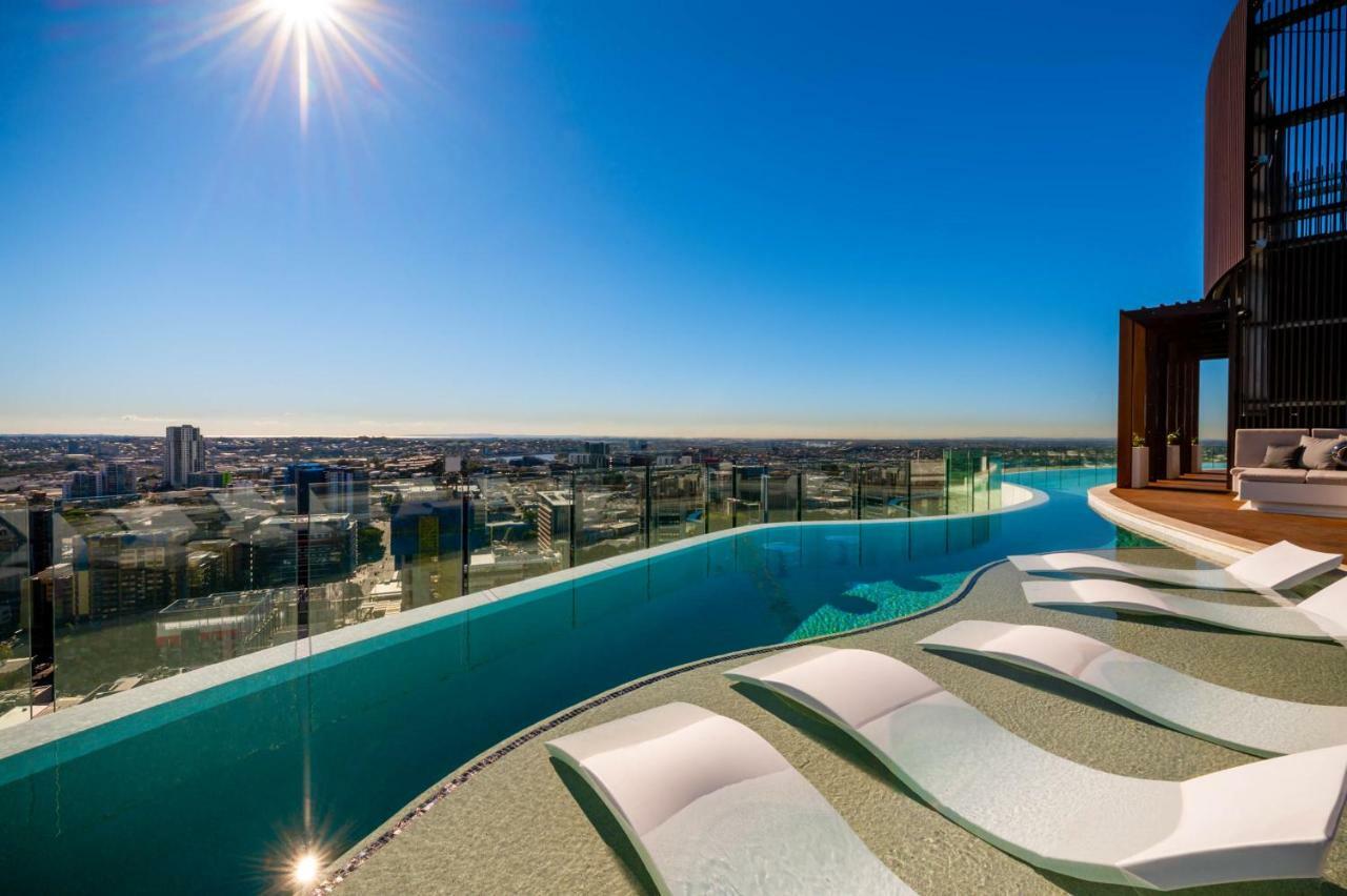 Fv By Peppers Lejlighedshotel Brisbane Eksteriør billede Skyline pool